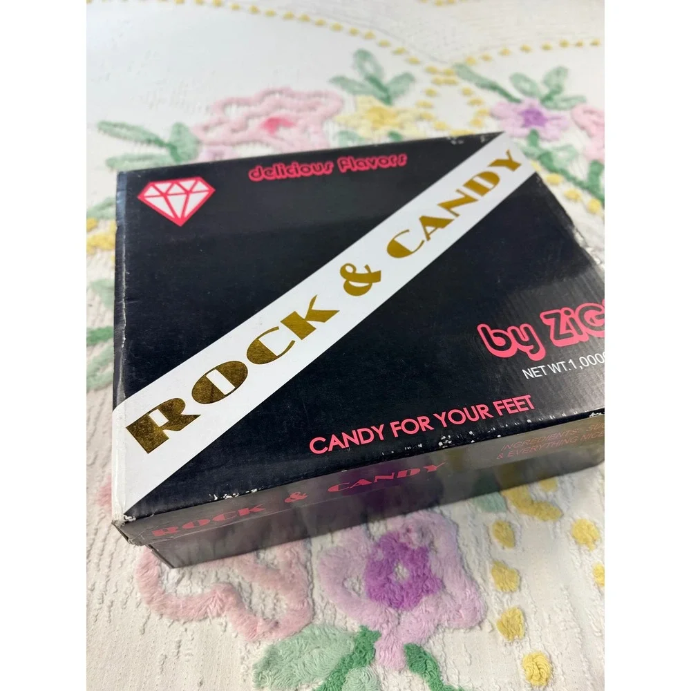 Rock‎ & Candy by Zigi Talita Brown Plaid Ankle Boots Buckle Strap Size 6.5 NEW